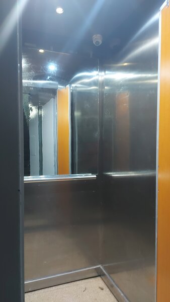 Bucur Obor, Liceu Iulia Hasdeu,